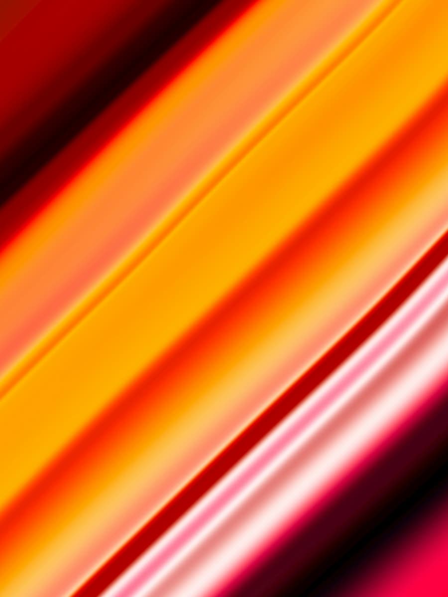 gradient blur pattern with reds and oranges